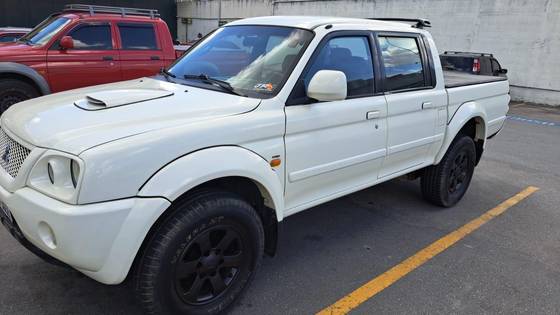 MITSUBISHI L200 2.5 GL 4X4 CD 8V TURBO DIESEL 4P MANUAL